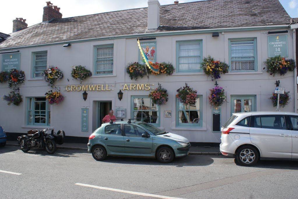 The Cromwell Arms Inn Бови-Трейси Экстерьер фото