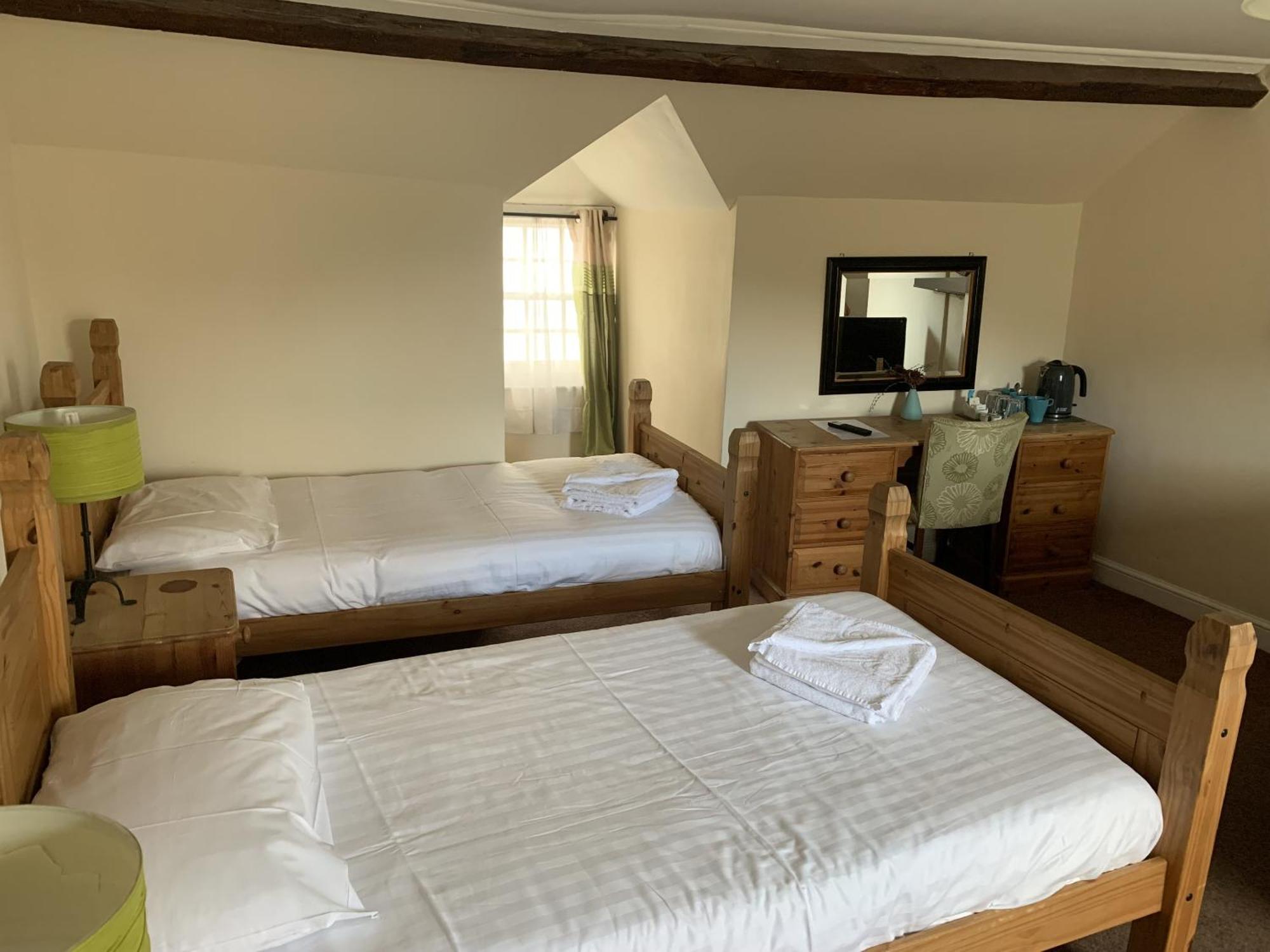 The Cromwell Arms Inn Бови-Трейси Экстерьер фото